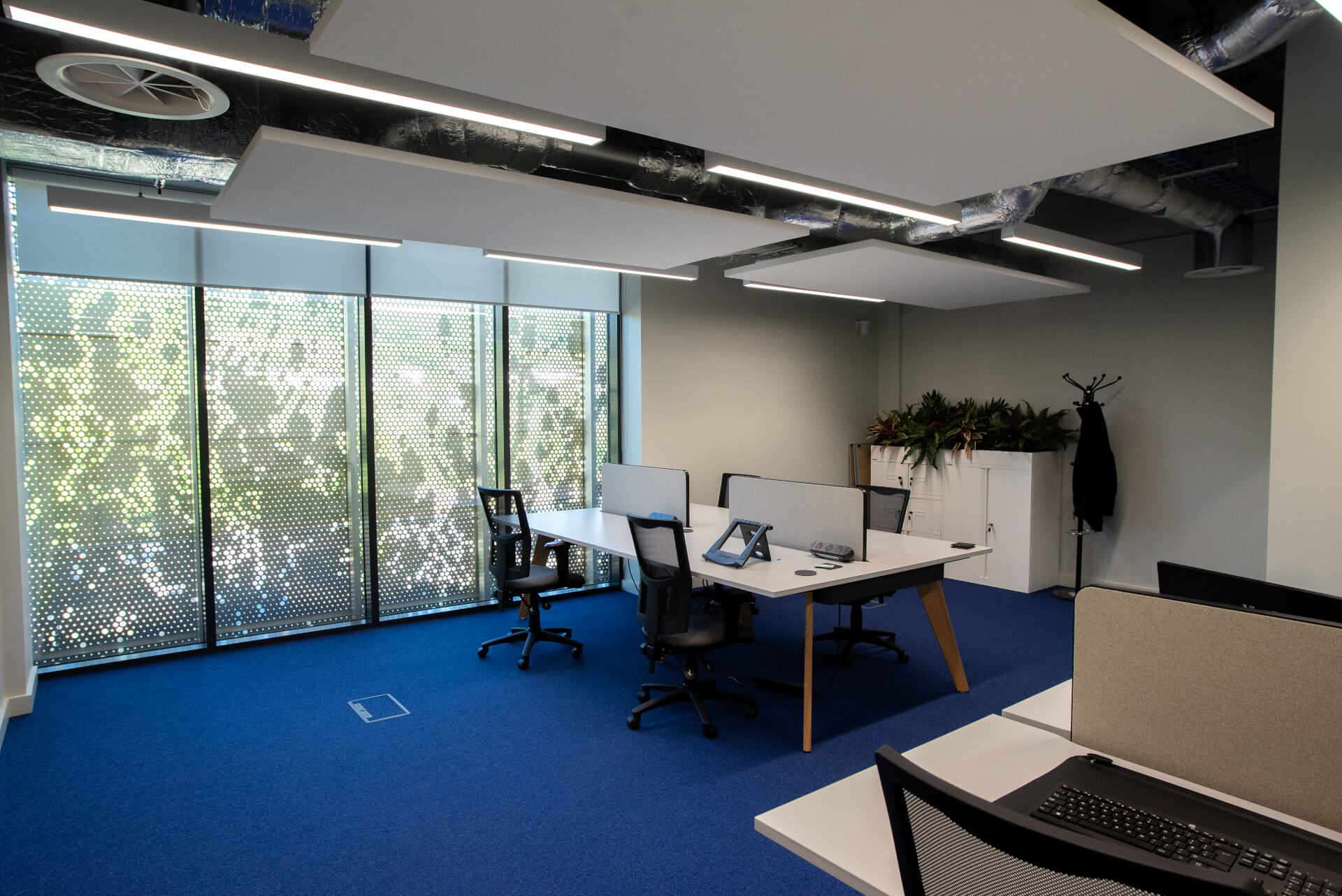 Swyddfeydd Dydd image 1 of 1