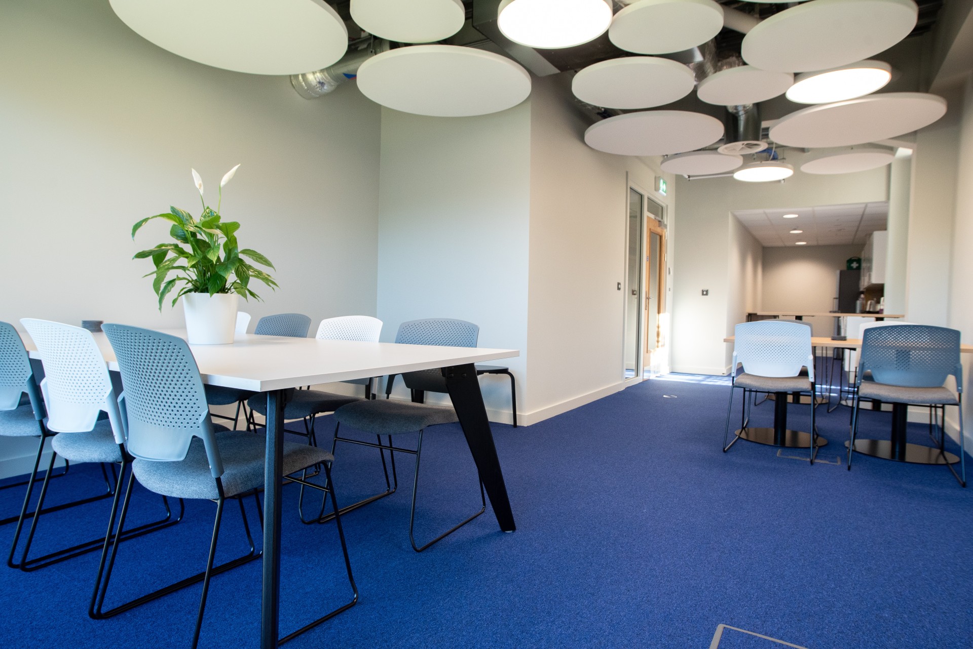 Swyddfeydd Dydd image 1 of 1