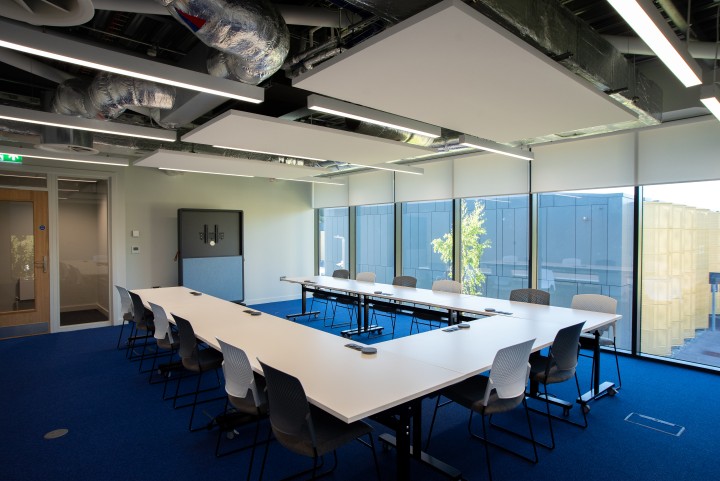 Swît 6 image 1 of 1